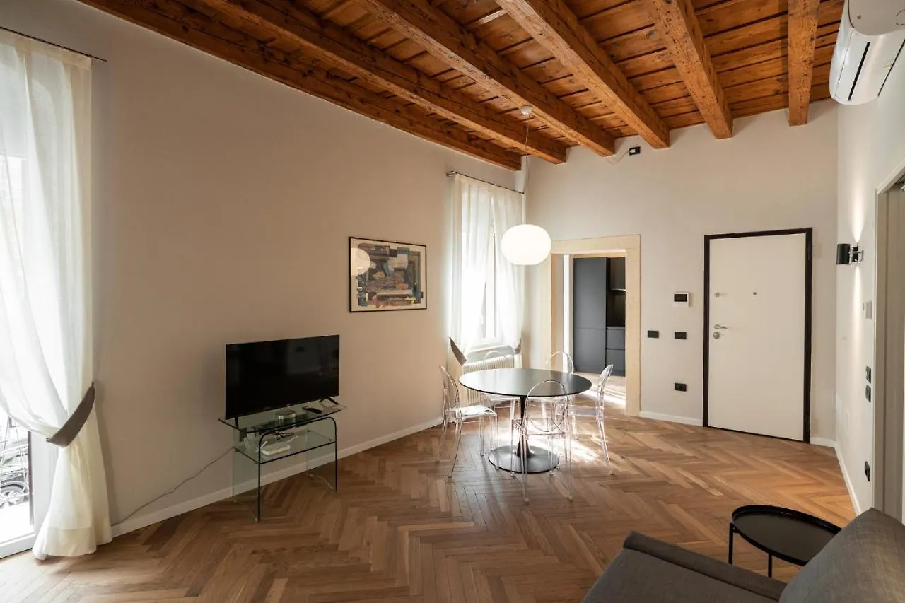 Domus Verona - Residenza Marconi Apartmán